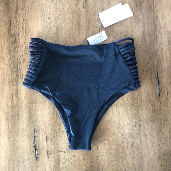 NWT L*Space Black Bottoms - Picture 2 of 7